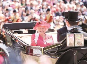 英国皇家赛马会:向英国女王伊丽莎白二世致敬