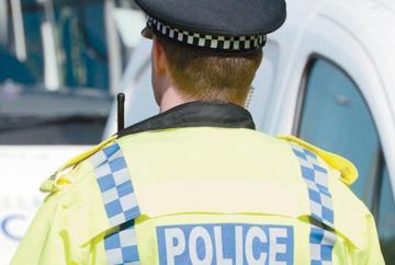 Five men and one woman arrested following altercation in Holyport